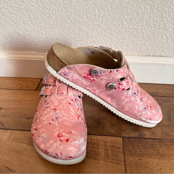 Birkenstock Shoes - Birkenstocks Kay Back Strap Super Grip Flower Field Roses Size 41